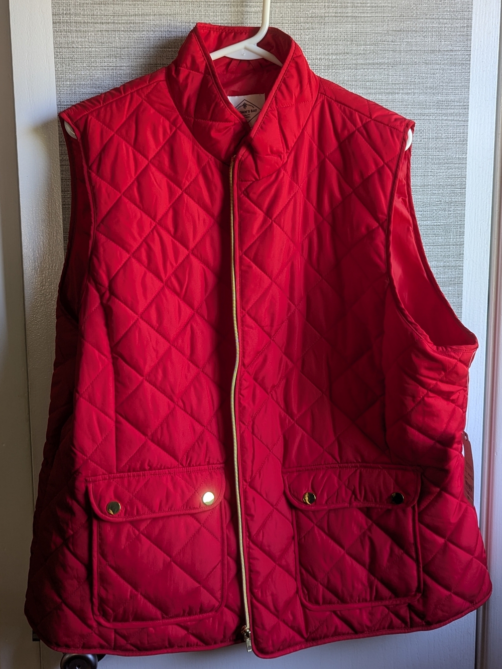 NWT St. John's Bay Quilted Red Sleeveless Vest with Gold Snap Details